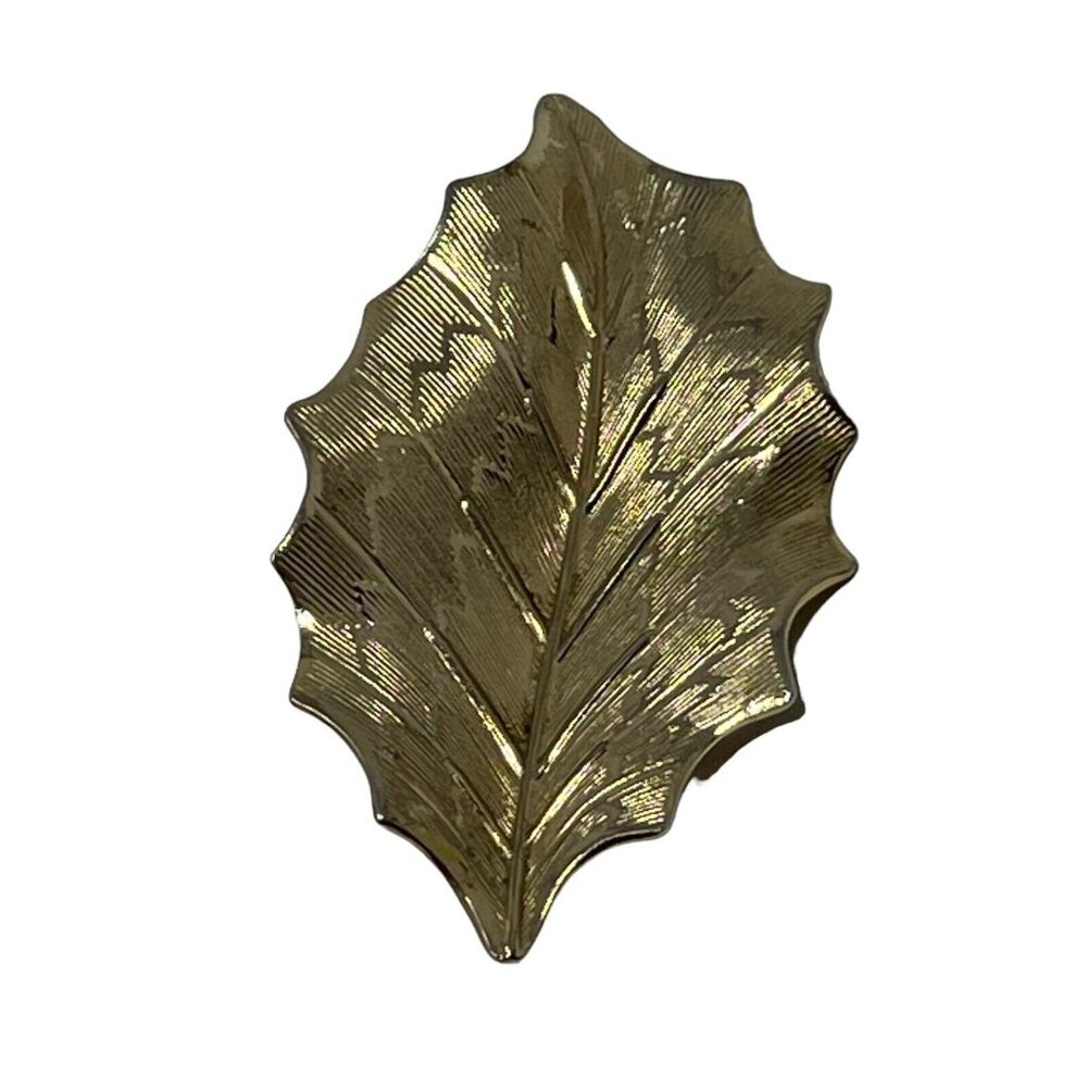 Vintage Leaf Brooch Brushed Gold Tone Engraved Veins Fall Pin